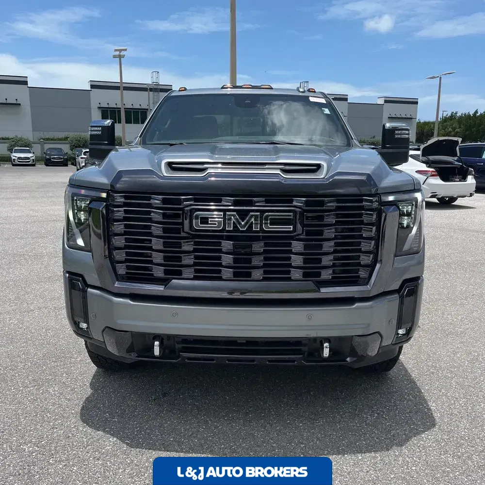 2024 GMC Sierra 3500HD Denali Ultimate