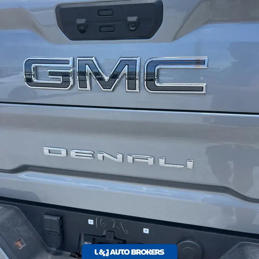 2024 GMC Sierra 3500HD Denali Ultimate