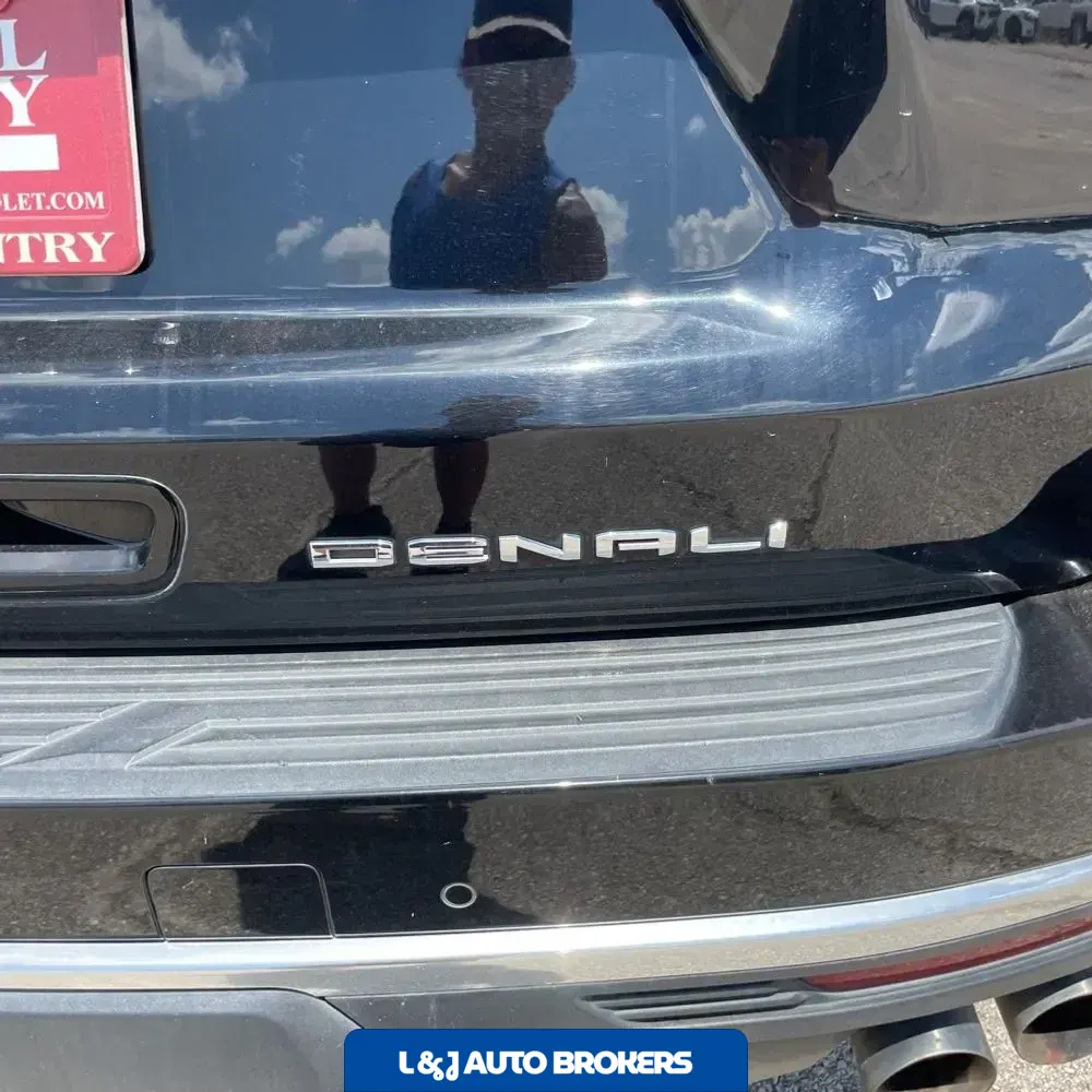2021 GMC Yukon Denali