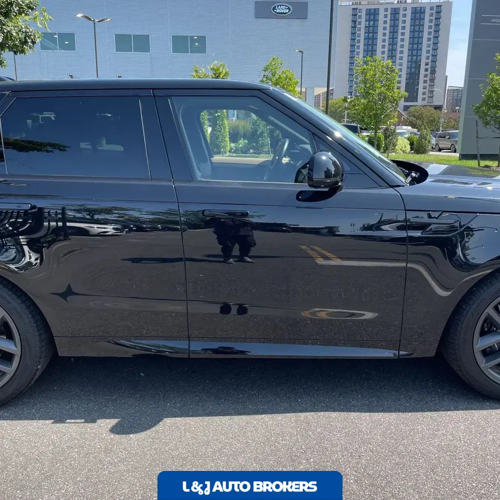 2024 Land Rover Range Rover Sport P400 Dynamic SE