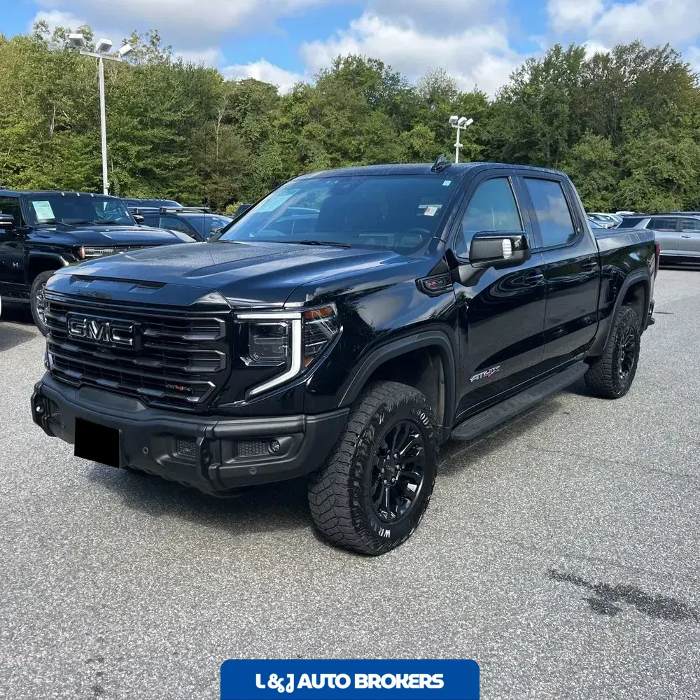 2023 GMC Sierra 1500 AT4X