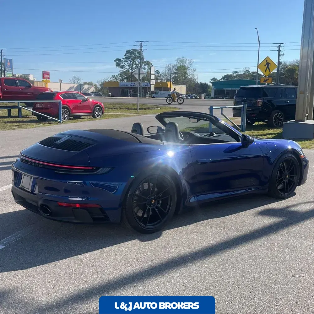 2024 Porsche 911 Carrera GTS