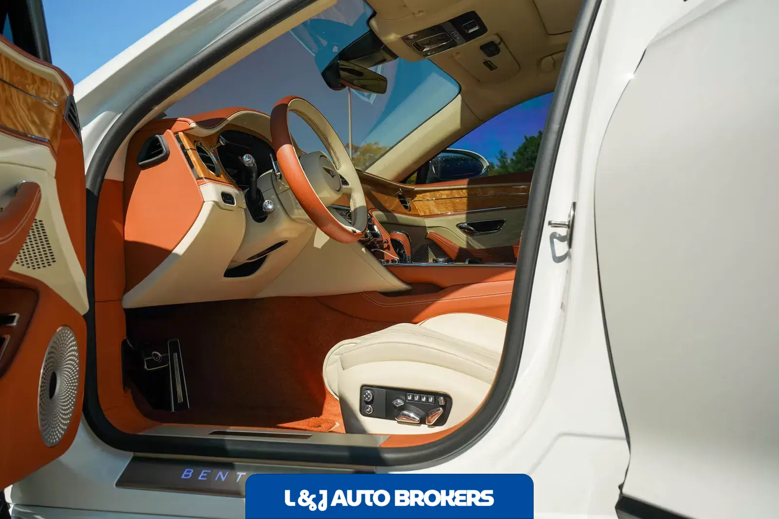 2022 Bentley Flying Spur V8