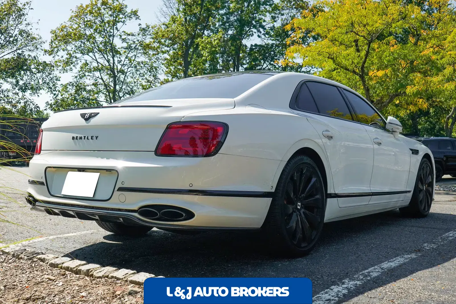 2022 Bentley Flying Spur V8
