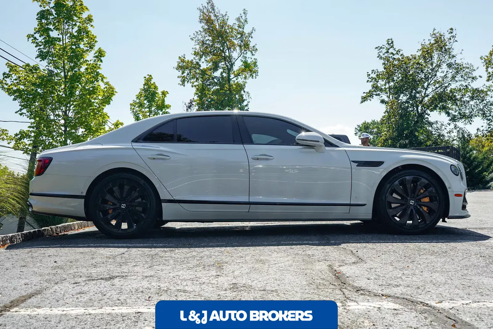 2022 Bentley Flying Spur V8