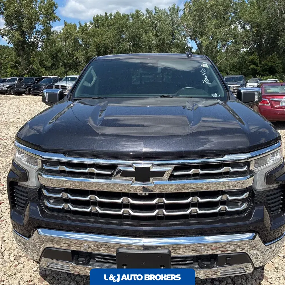 2024 Chevrolet Silverado 1500 LTZ