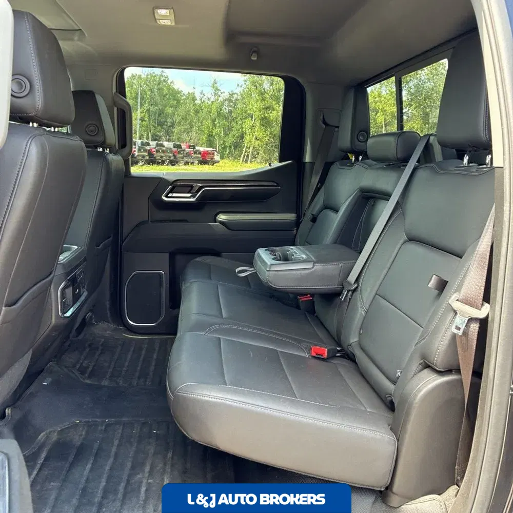 2024 Chevrolet Silverado 1500 LTZ