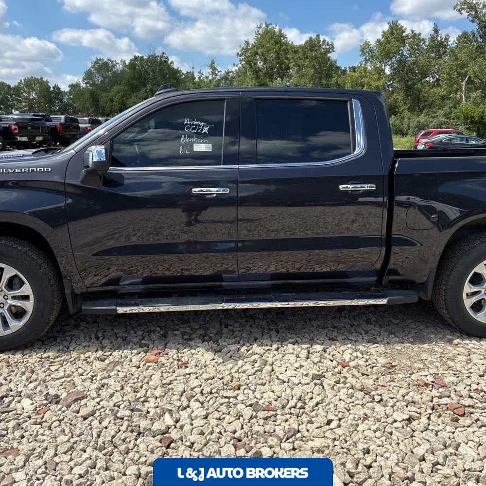 2024 Chevrolet Silverado 1500 LTZ