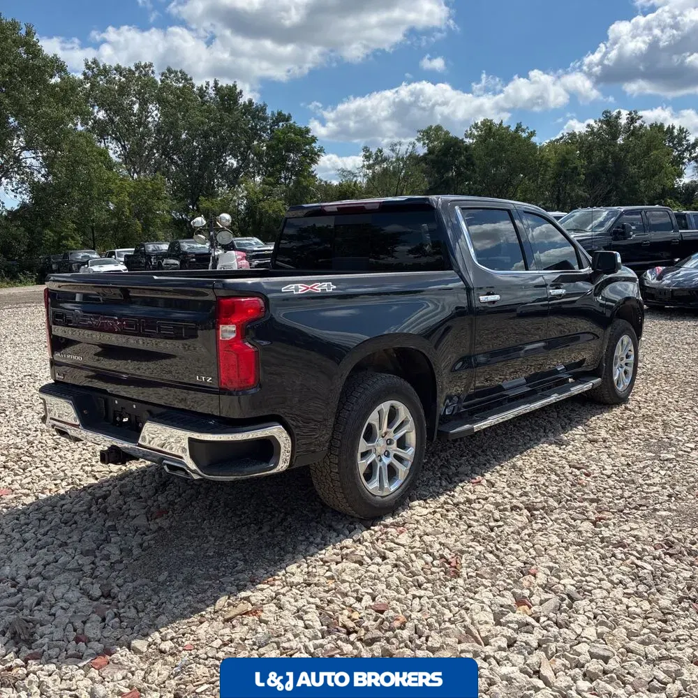 2024 Chevrolet Silverado 1500 LTZ