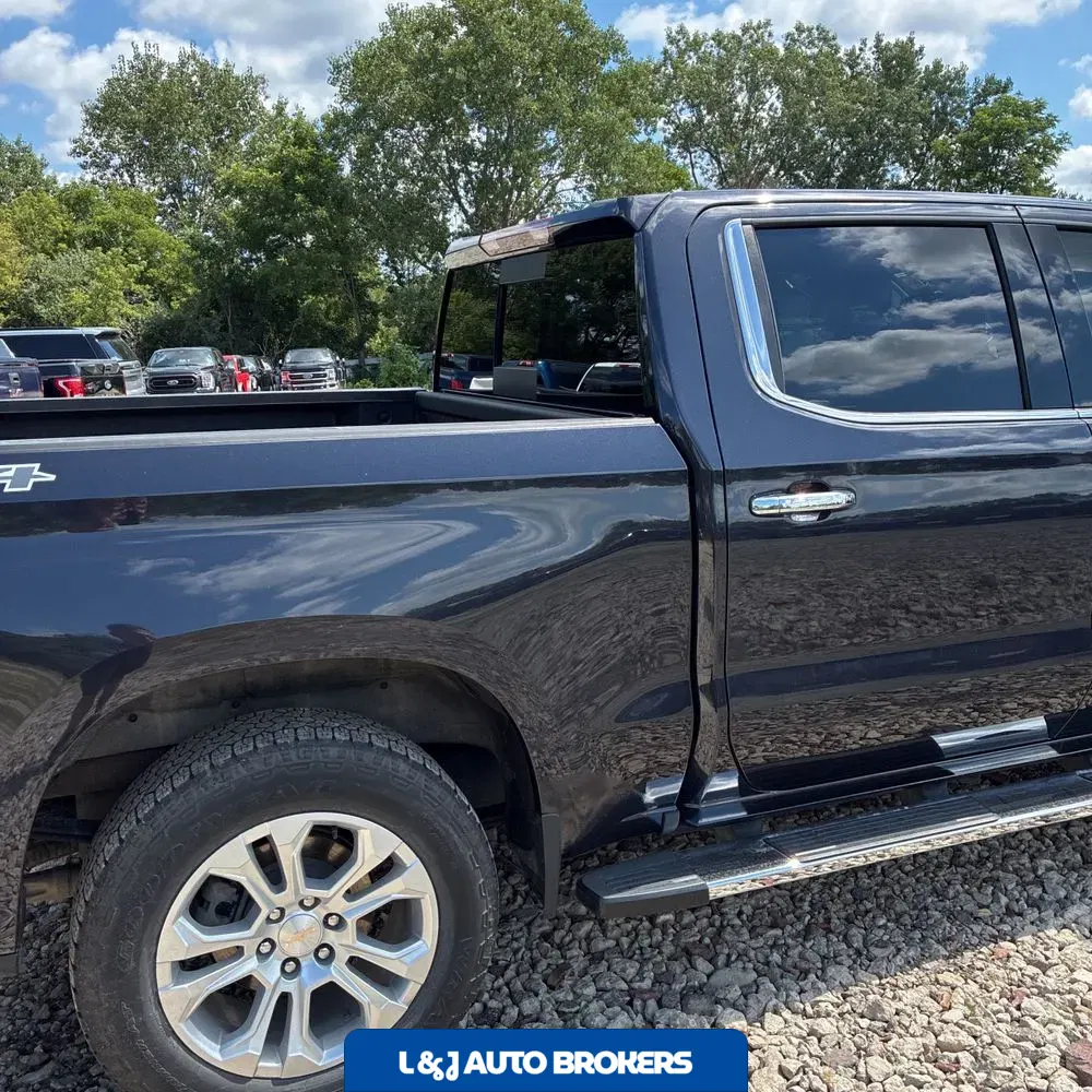 2024 Chevrolet Silverado 1500 LTZ