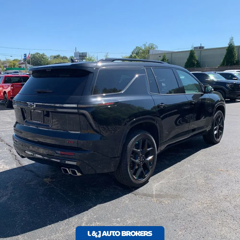 2024 Chevrolet Traverse RS