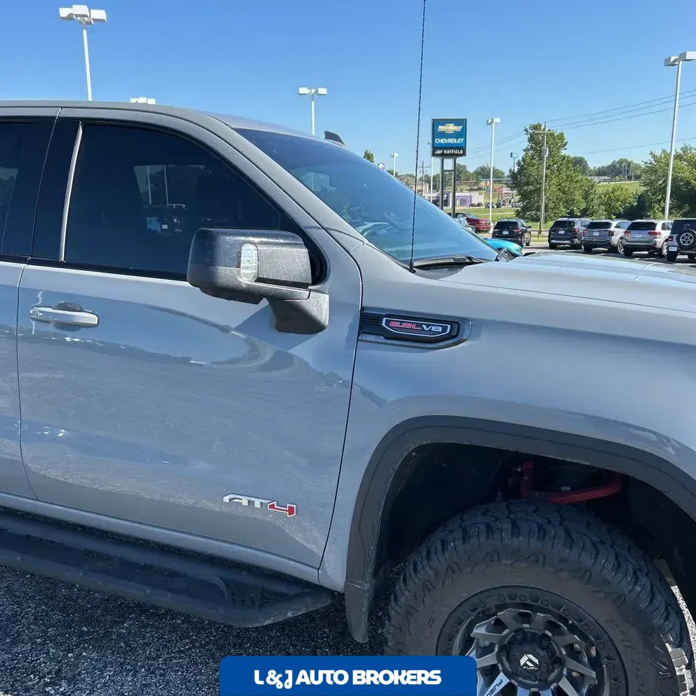 2024 GMC Sierra 1500 AT4