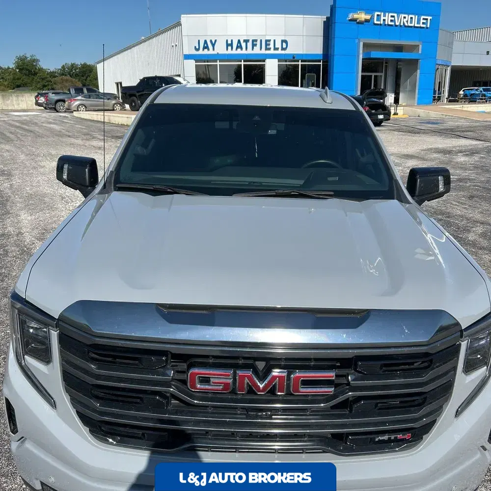 2024 GMC Sierra 1500 AT4