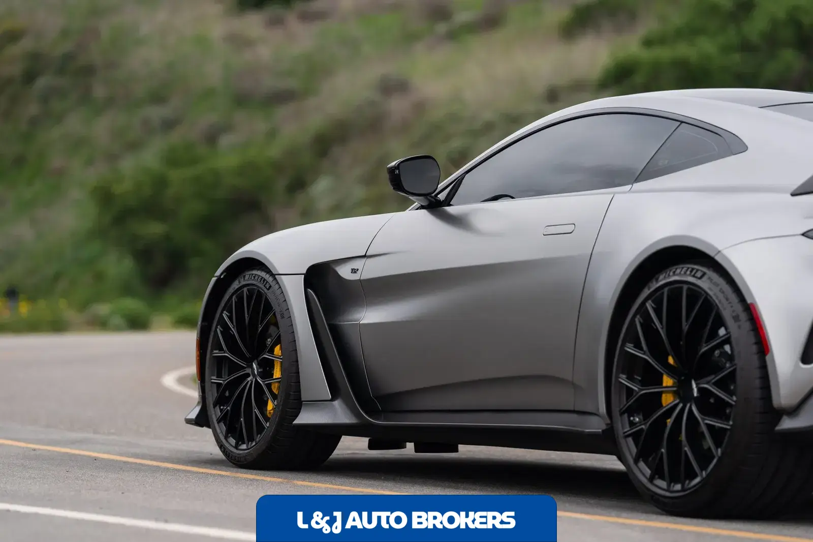 2023 Aston Martin V12 Vantage Coupe