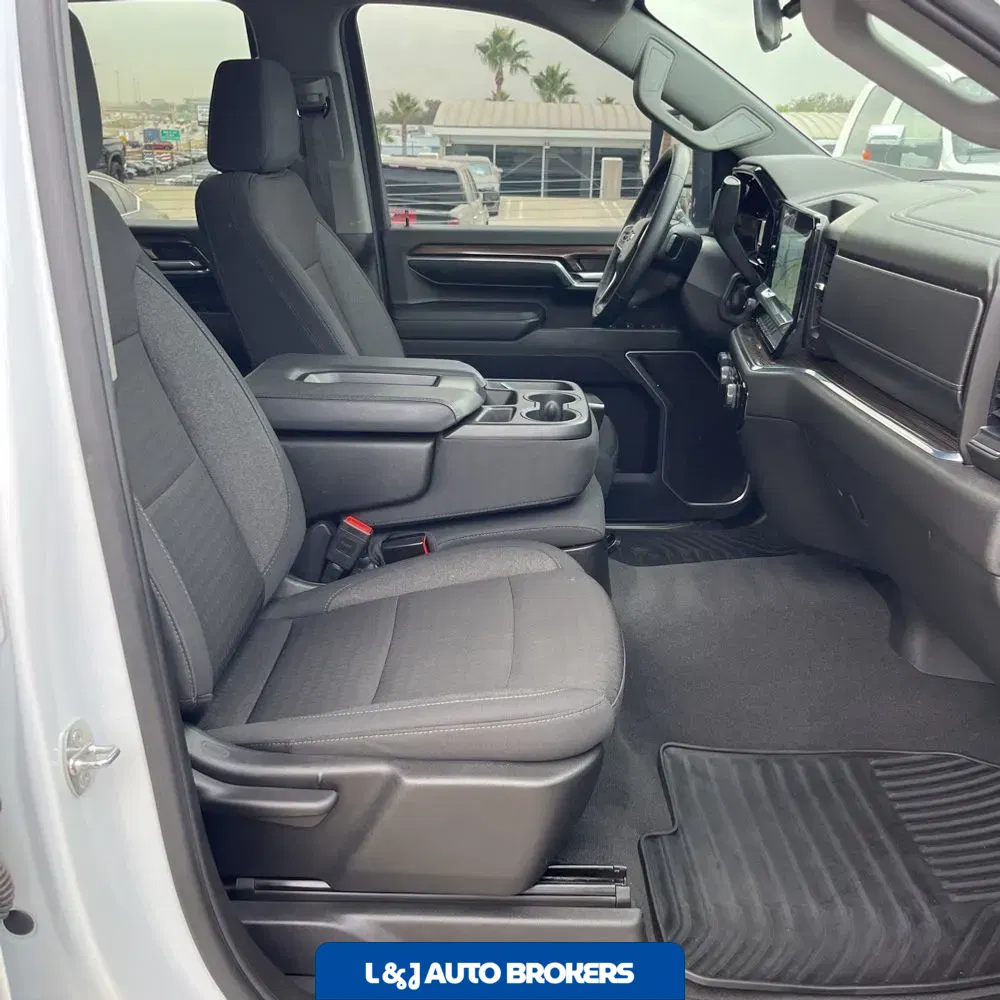 2024 Chevrolet Silverado 3500HD LT