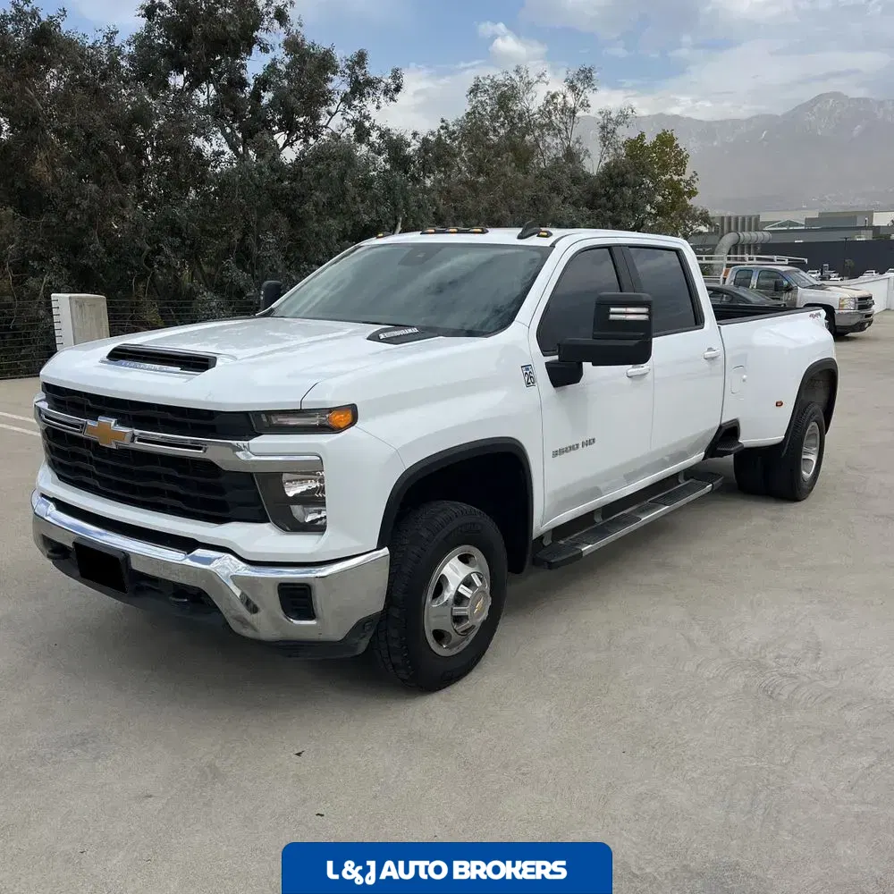 2024 Chevrolet Silverado 3500HD LT