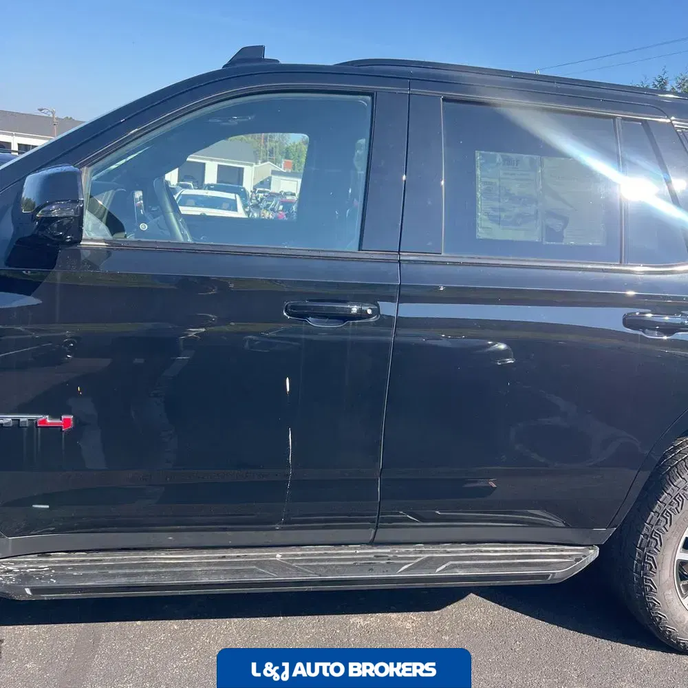 2024 GMC Yukon AT4