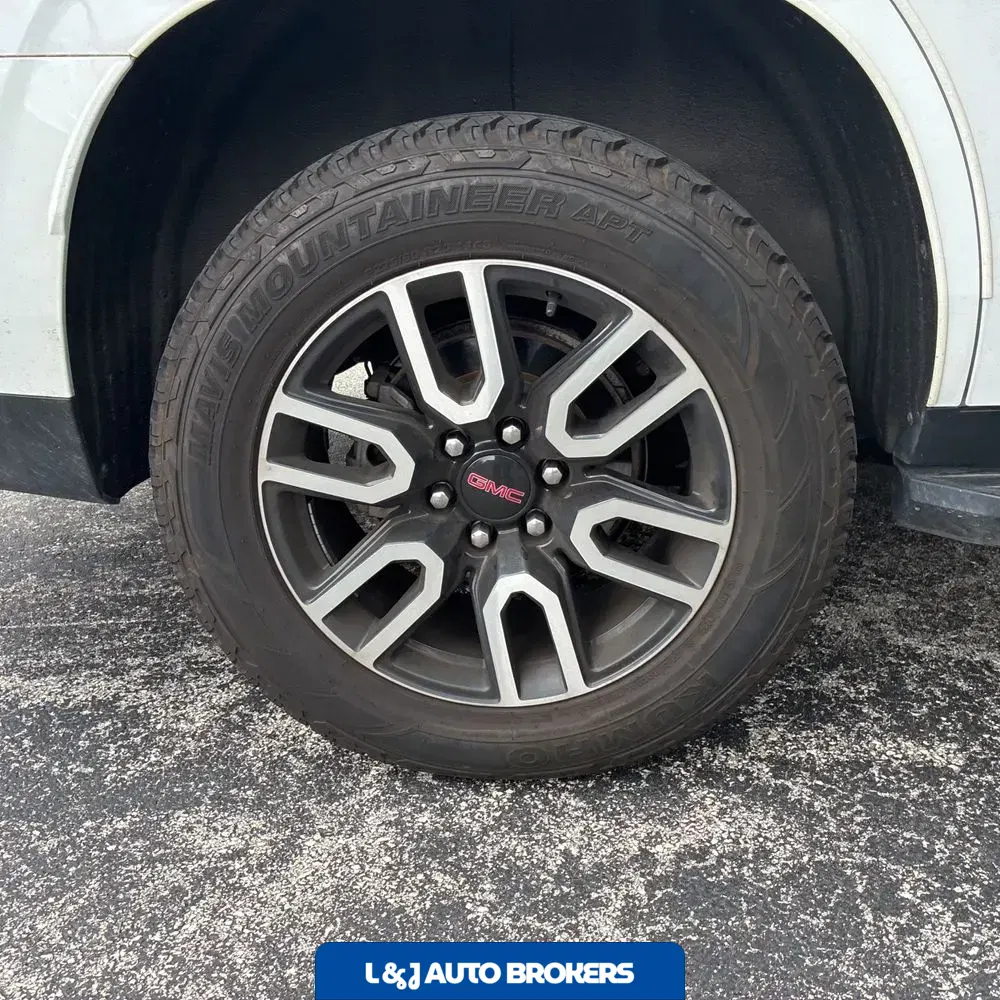 2021 GMC Yukon AT4