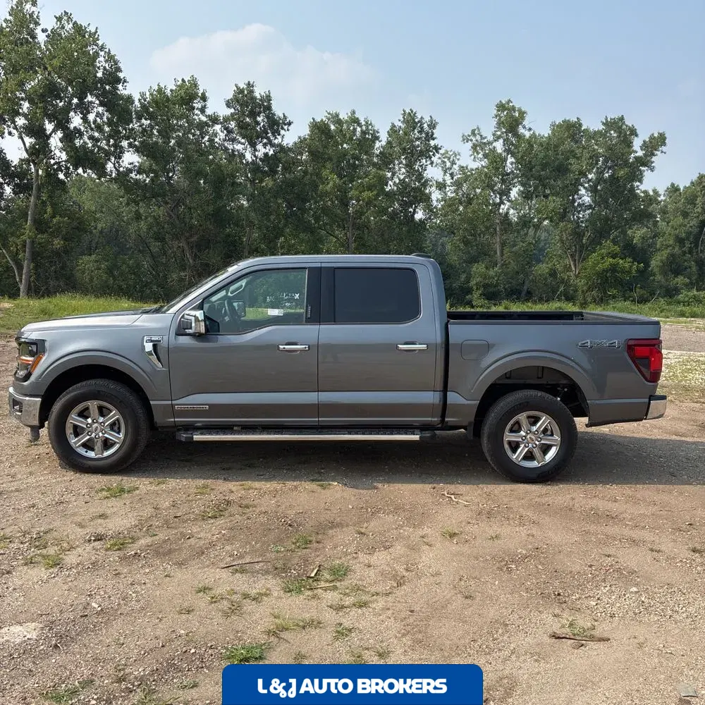 2024 Ford F150 XLT