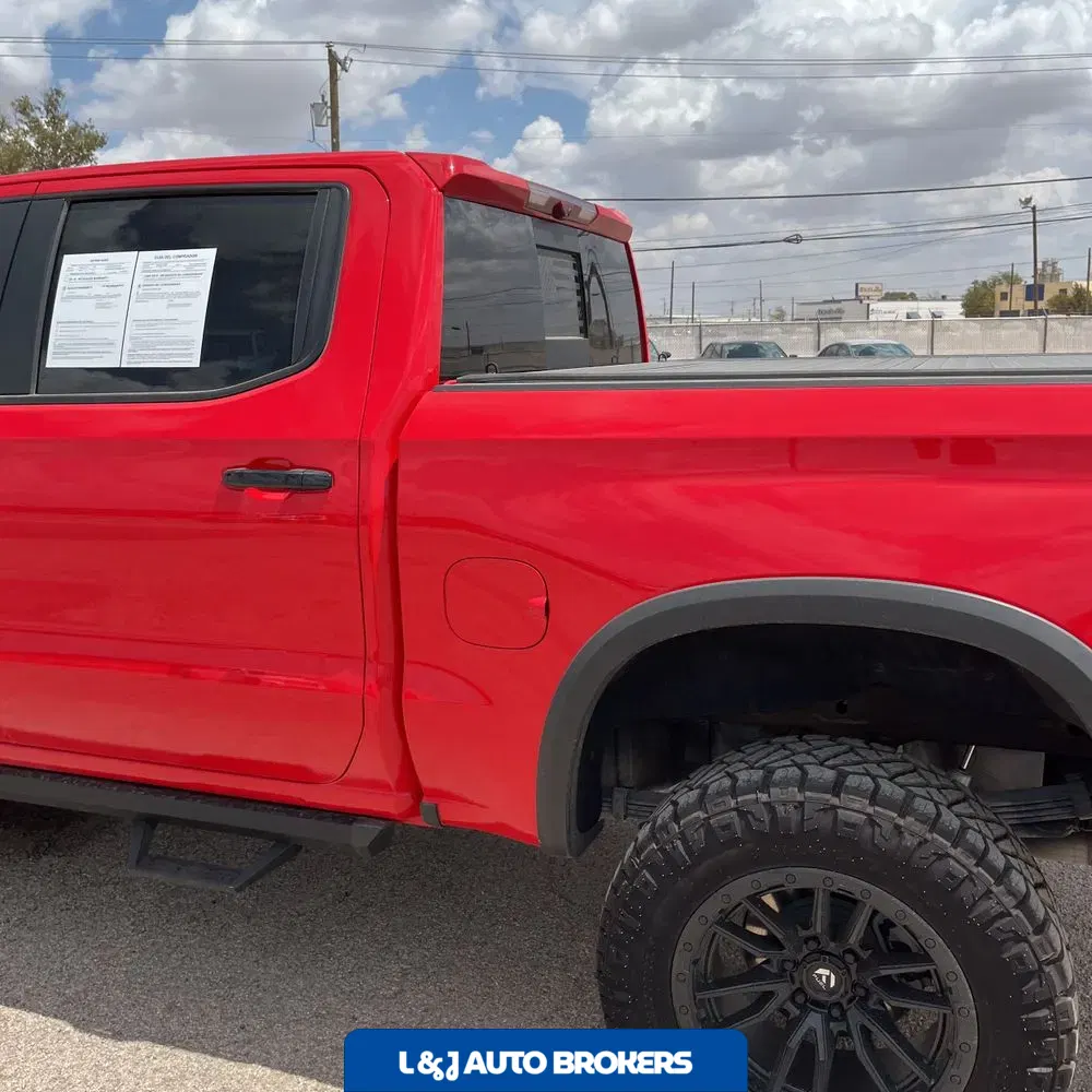2024 Chevrolet Silverado 1500 ZR2
