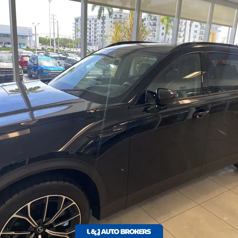2025 Mazda CX-70 Plug-in Hybrid Premium Plus