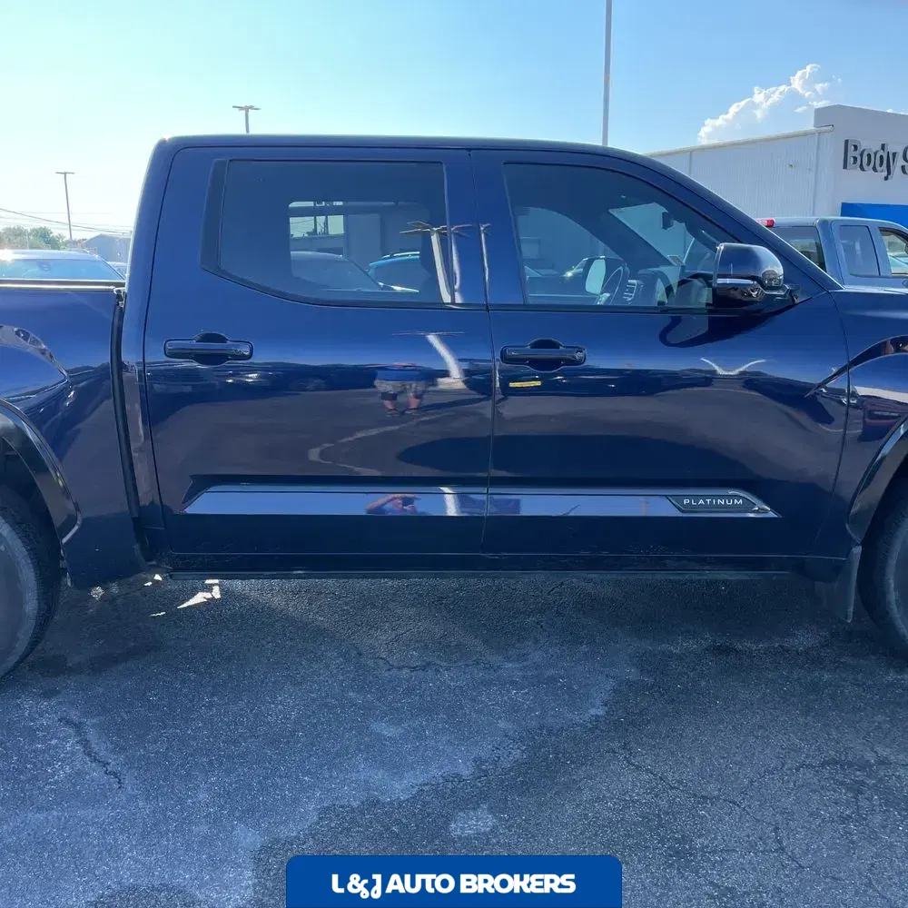 2024 Toyota Tundra Platinum