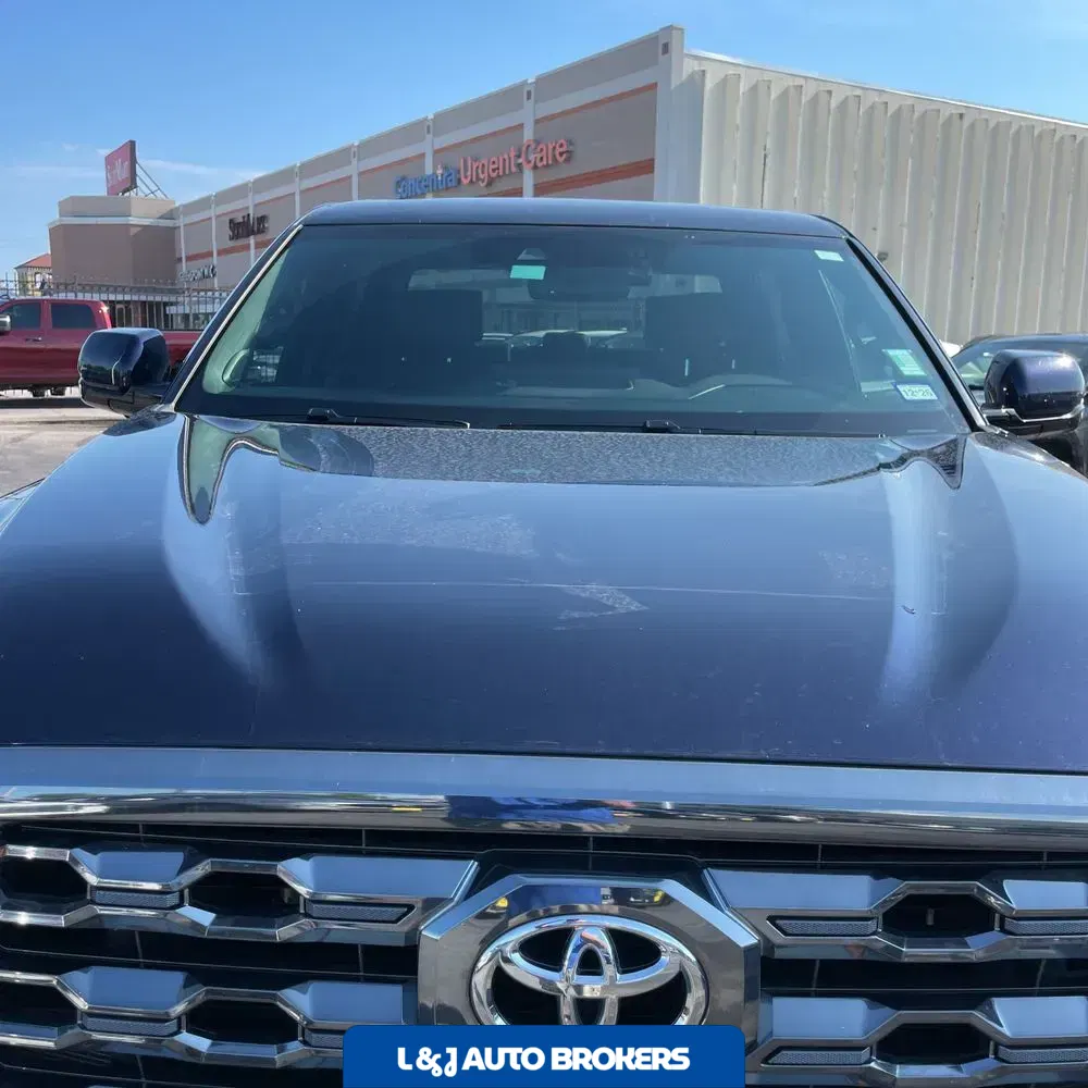 2024 Toyota Tundra Platinum