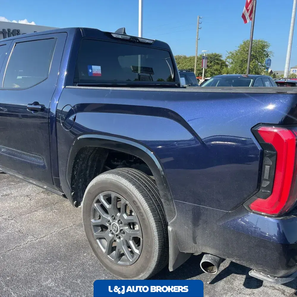 2024 Toyota Tundra Platinum