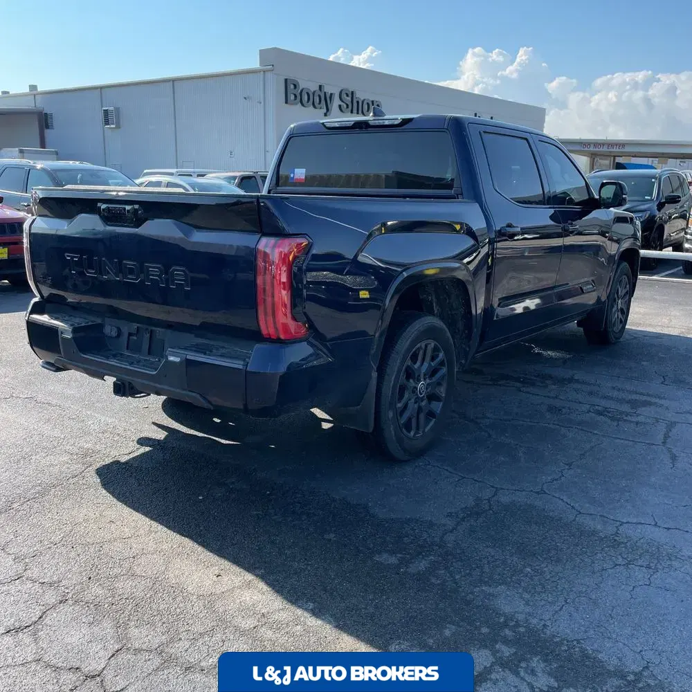2024 Toyota Tundra Platinum