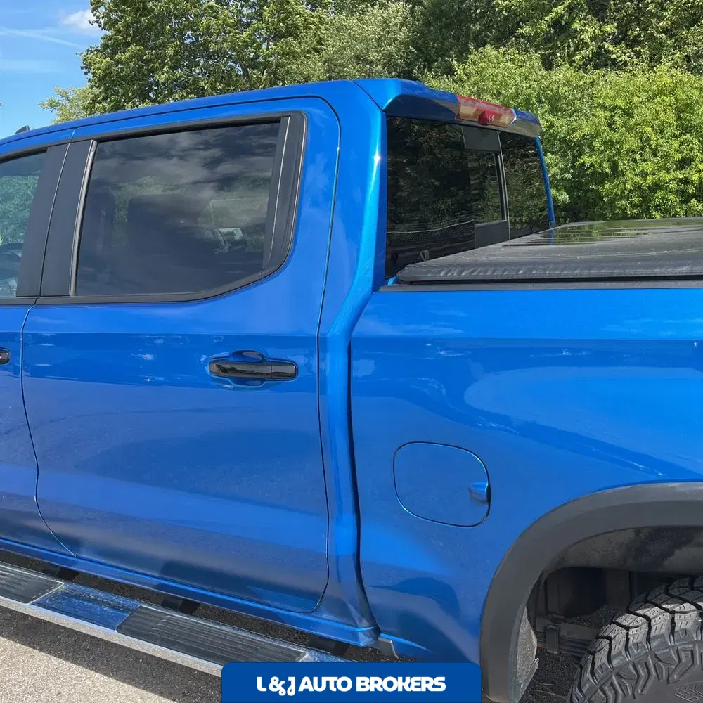 2023 Chevrolet Silverado 1500 ZR2