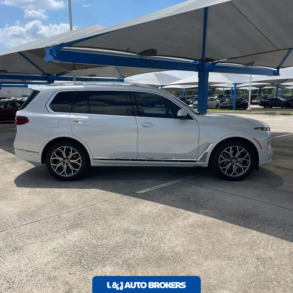 2023 BMW X7 XDrive40i