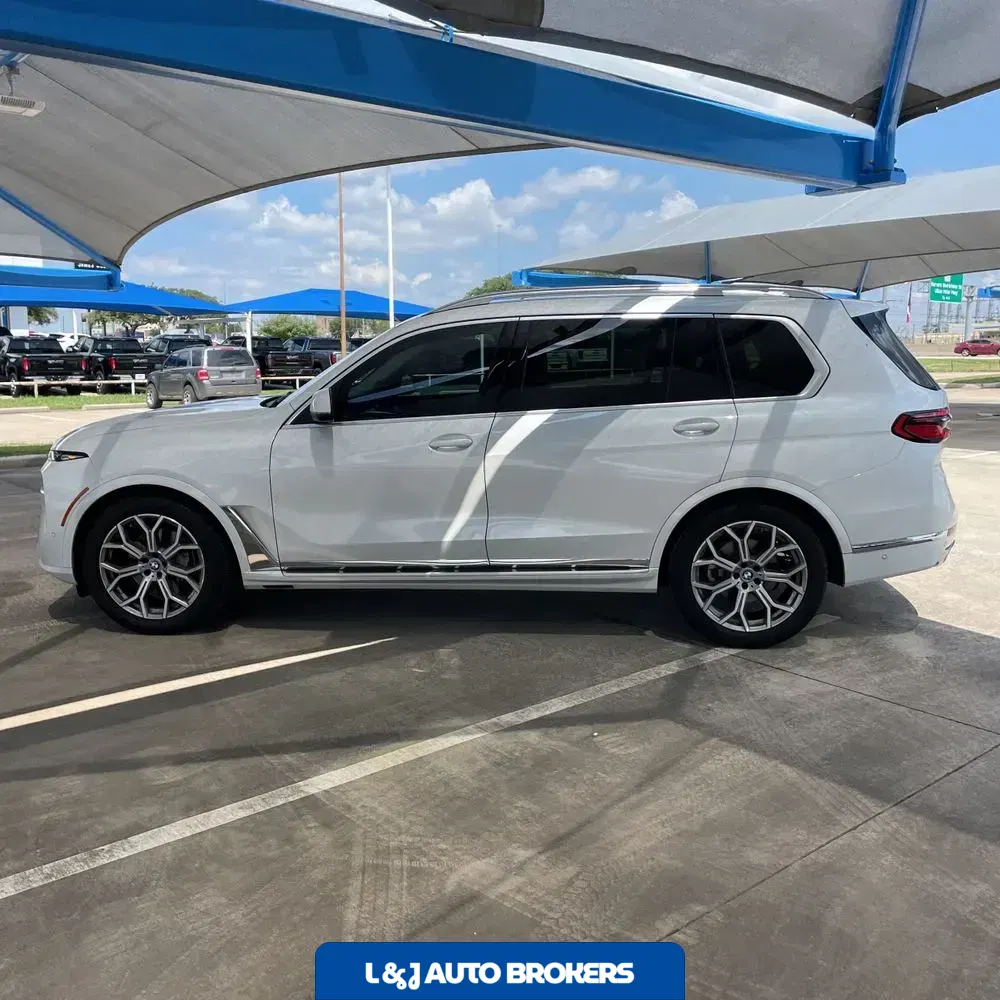 2023 BMW X7 XDrive40i