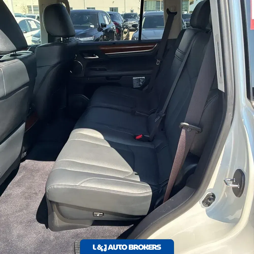 2018 Lexus LX 570 Three-Row