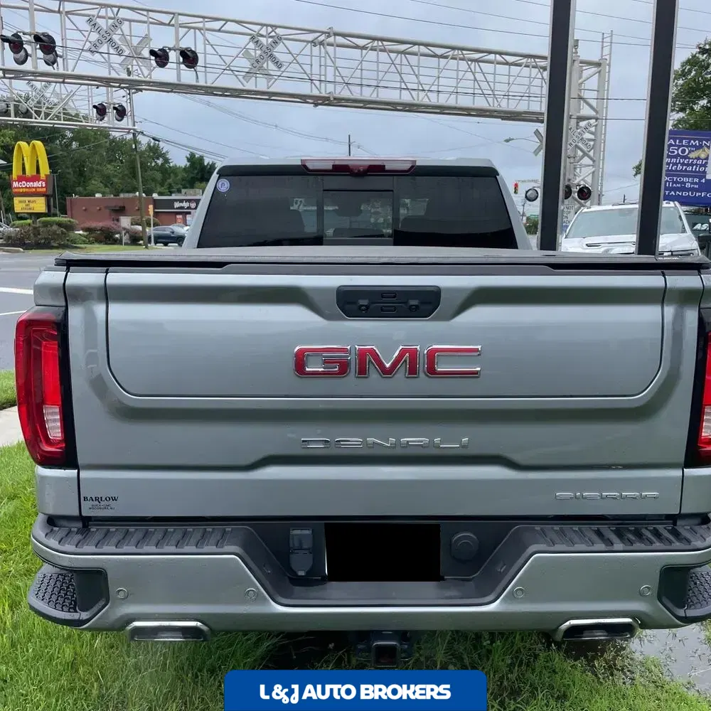 2023 GMC Sierra 1500 Denali