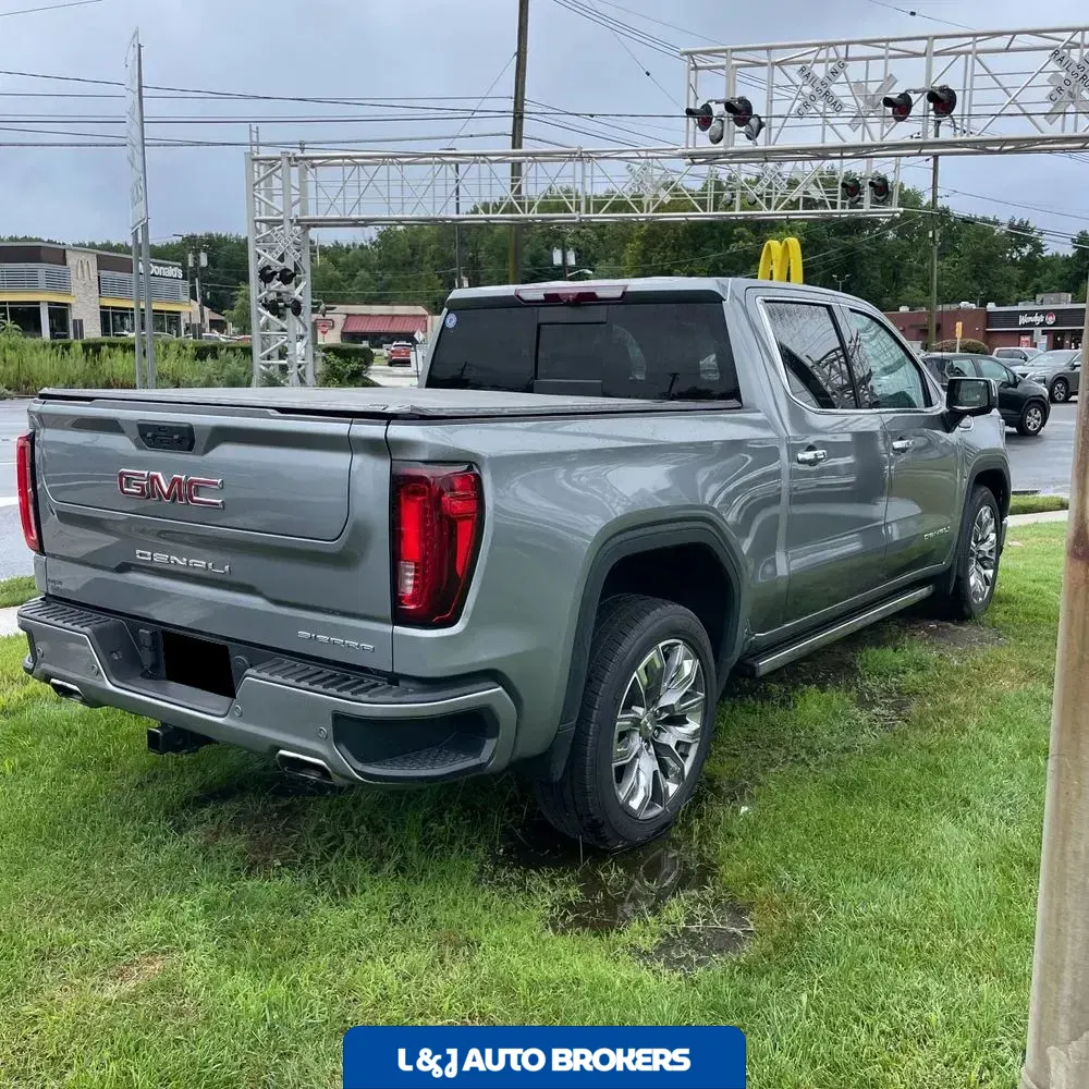 2023 GMC Sierra 1500 Denali