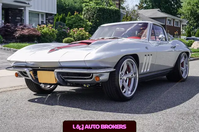 1965 Chevrolet Corvette Restomod LS3