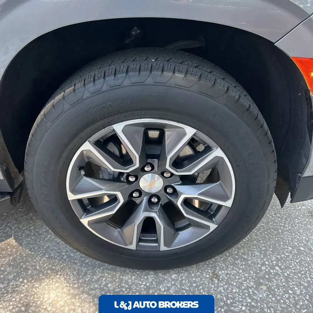 2023 Chevrolet Tahoe LS