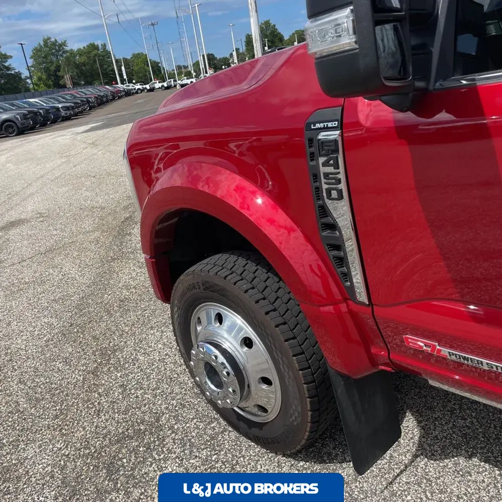 2024 Ford F-450 Super Duty Limited
