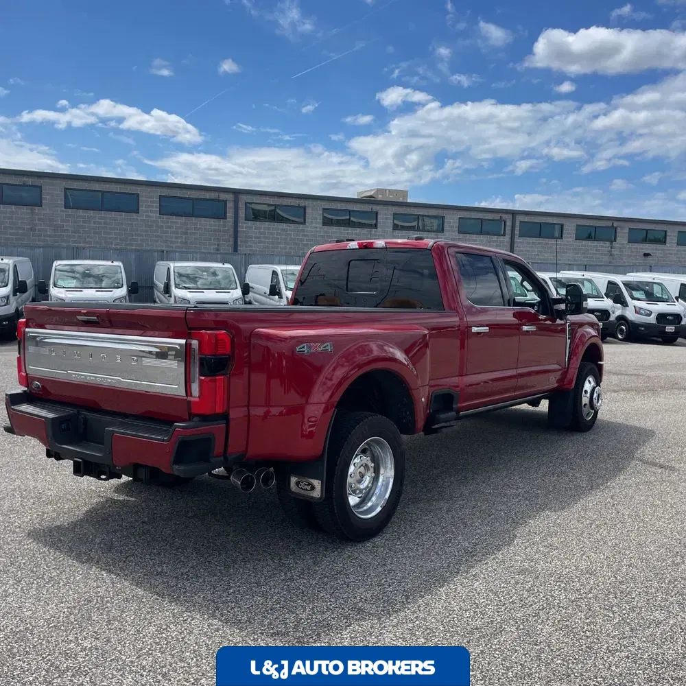 2024 Ford F-450 Super Duty Limited