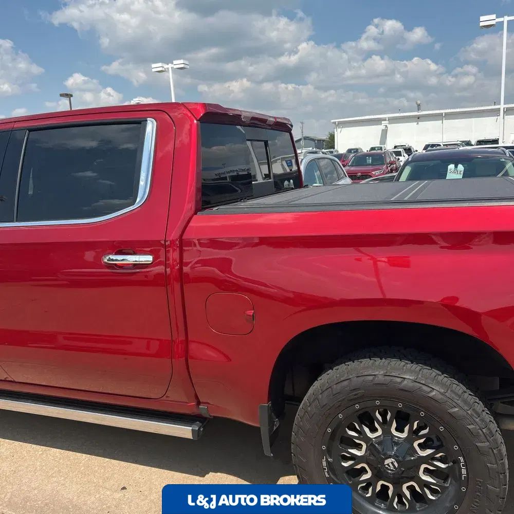 2025 Chevrolet Silverado 1500 LTZ