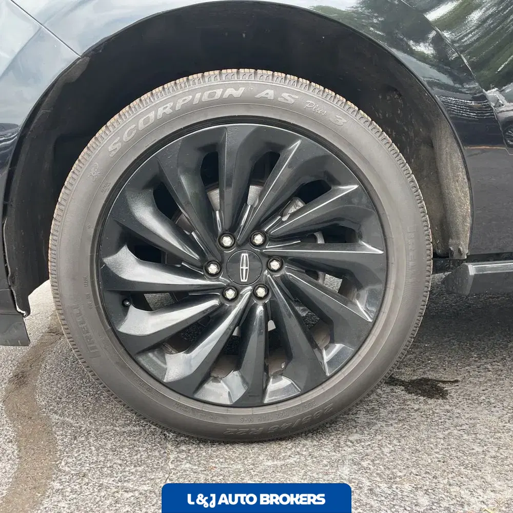 2020 Lincoln Navigator L Black Label