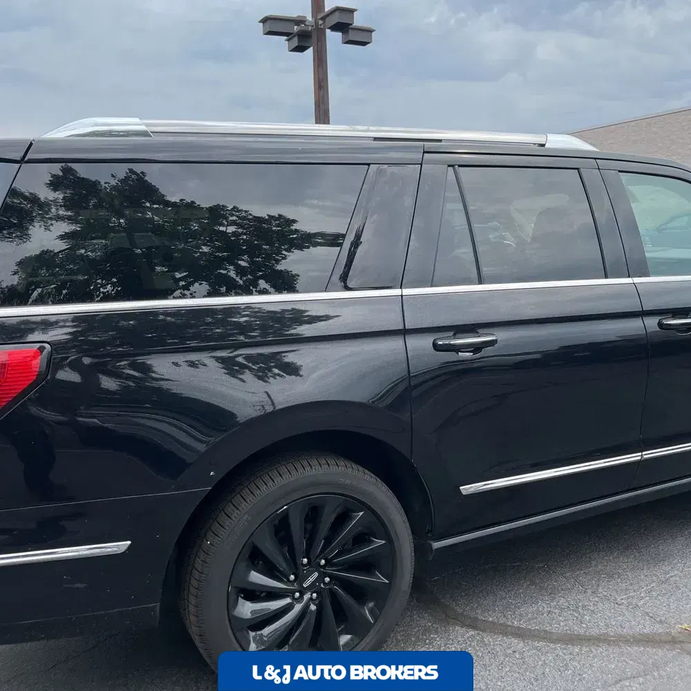 2020 Lincoln Navigator L Black Label