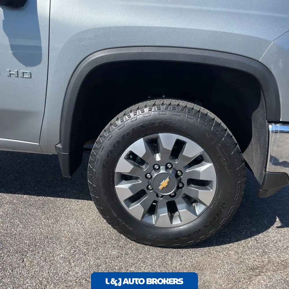 2024 Chevrolet Silverado 2500HD LT
