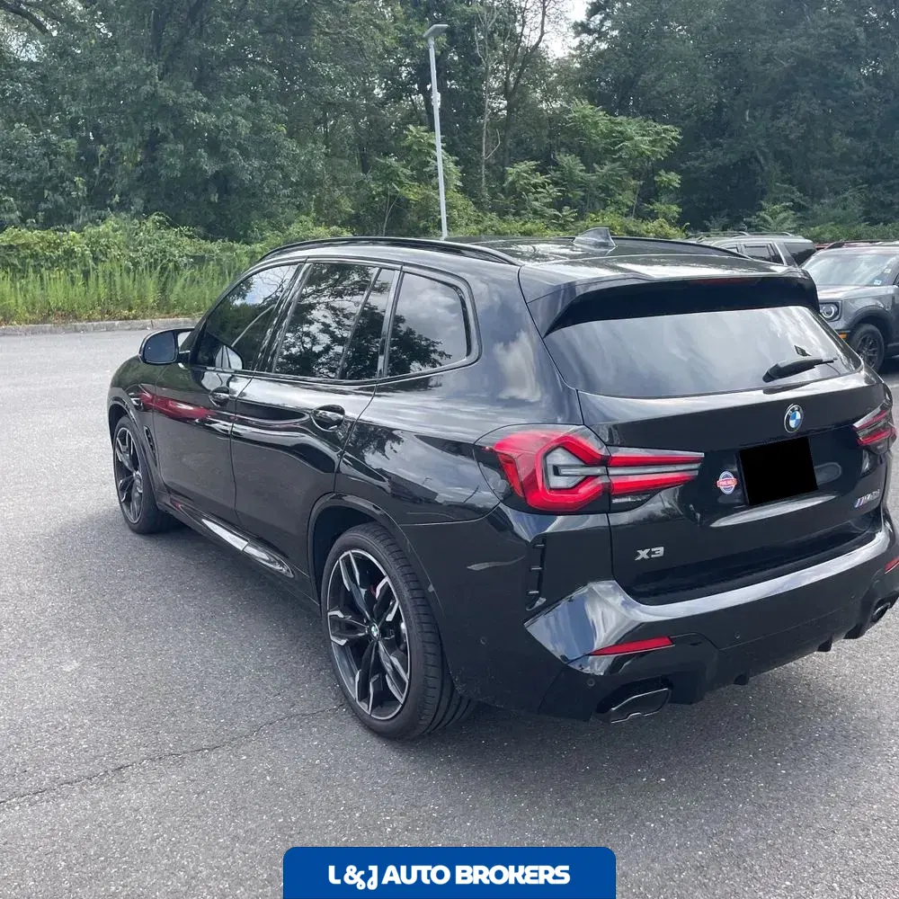 2024 BMW X3 M40i