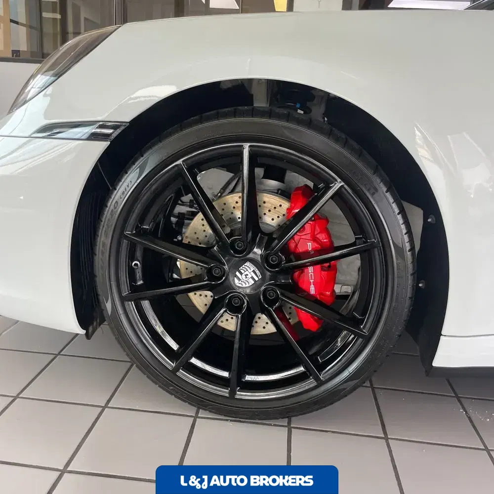 2024 Porsche 911 Carrera