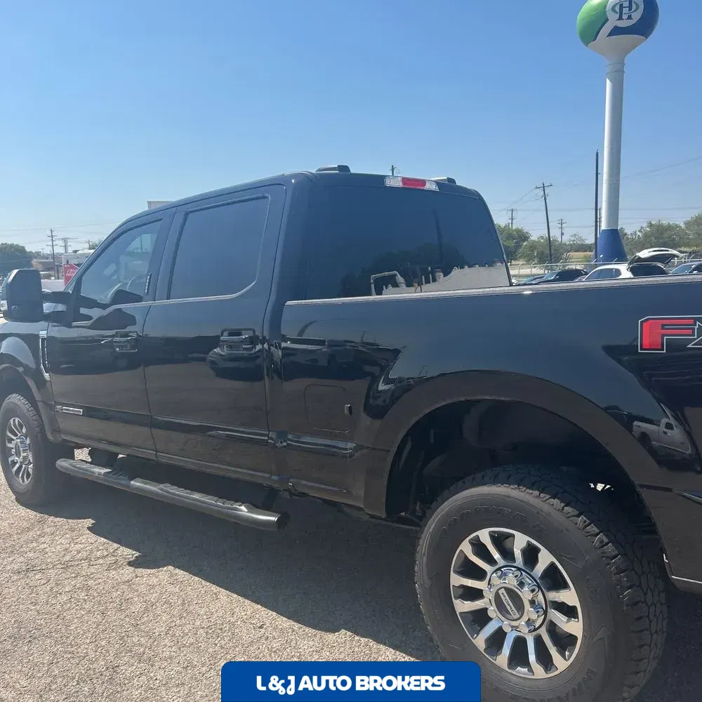 2022 Ford F-250 Super Duty Lariat