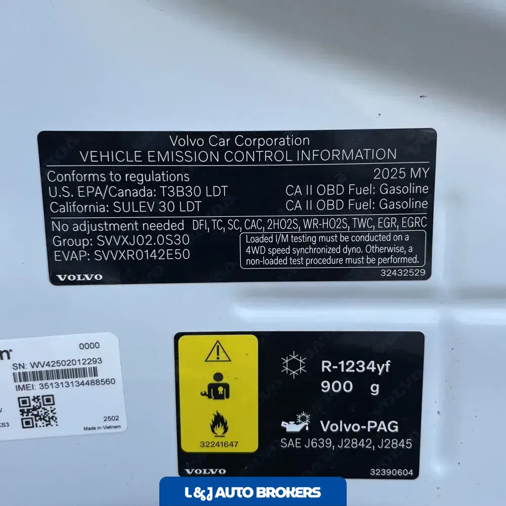 2025 Volvo XC90 B6 - Ultra
