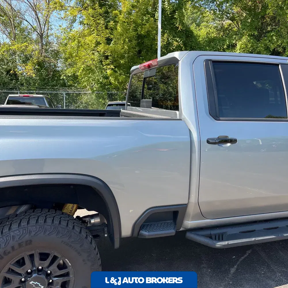 2024 Chevrolet Silverado 2500HD ZR2