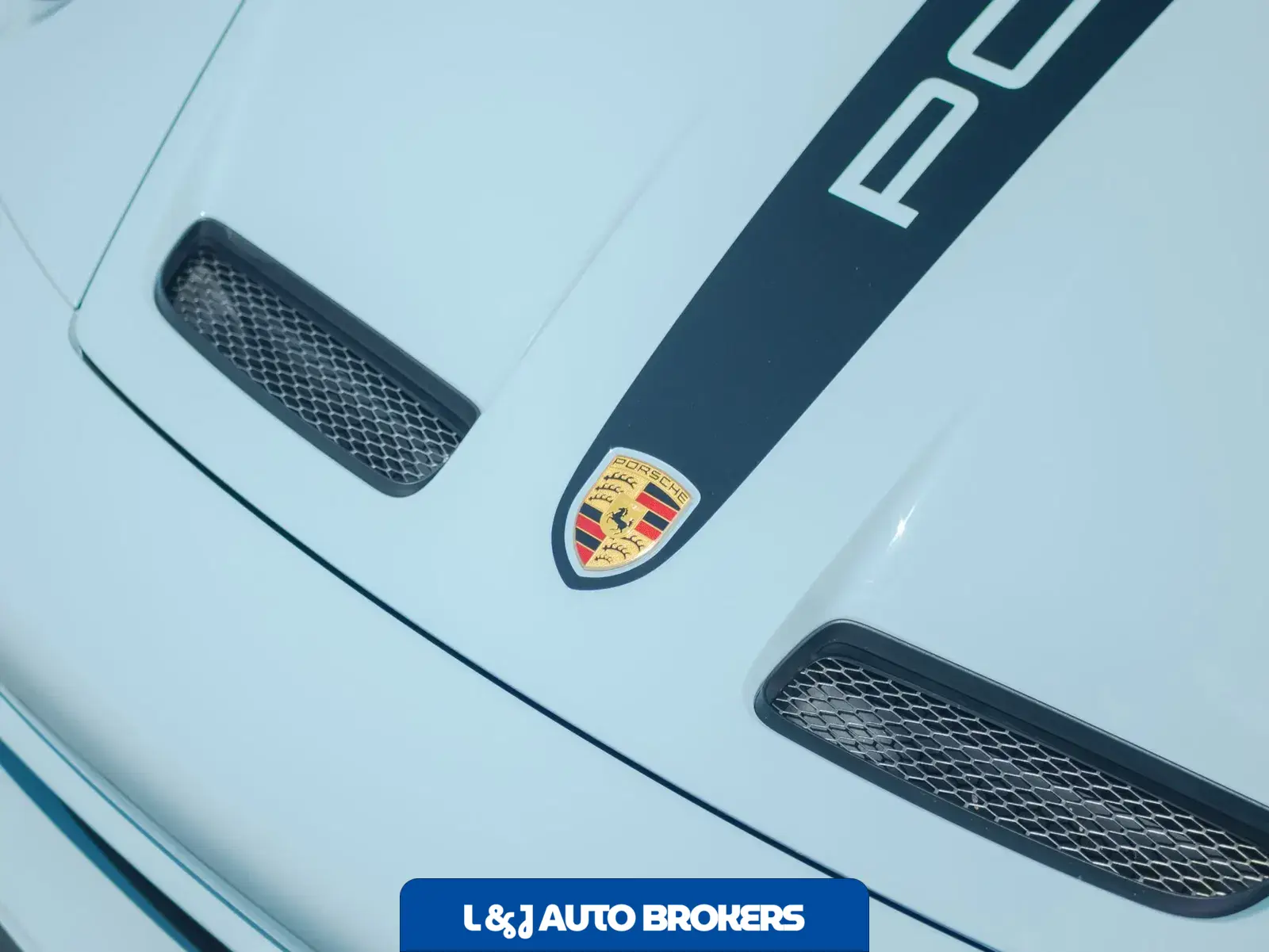 Meissen Blue 2023 Porsche 911 GT3 Touring 6-Speed