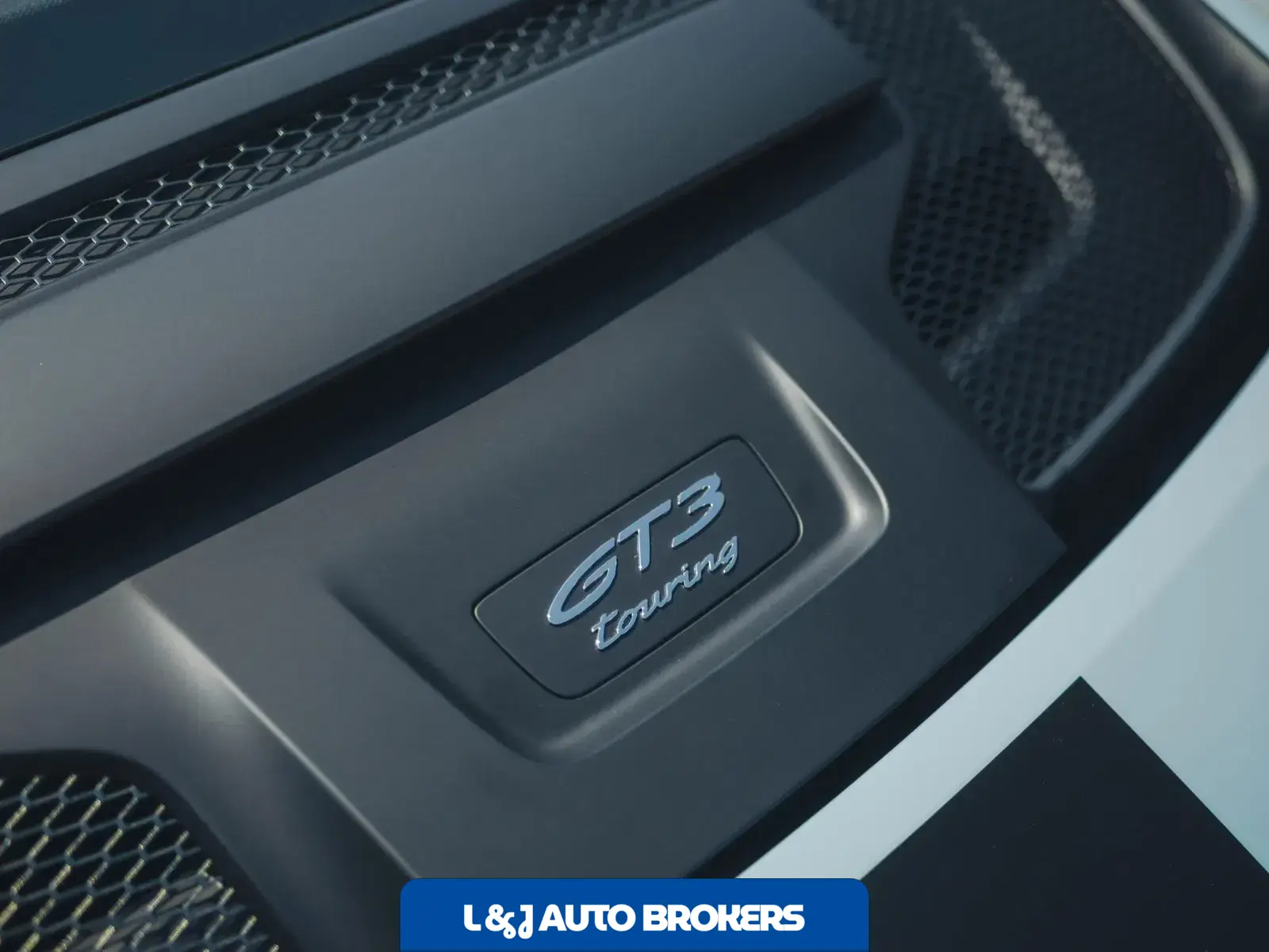 Meissen Blue 2023 Porsche 911 GT3 Touring 6-Speed
